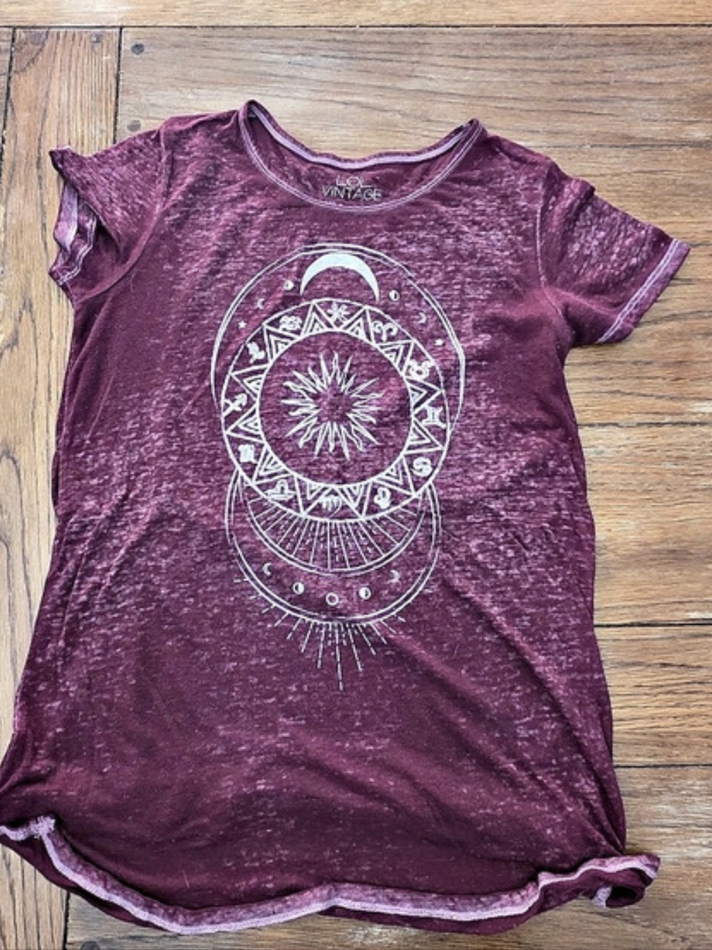 LOL Vintage Graphic Short Sleeve Tee in Purple Size Medium